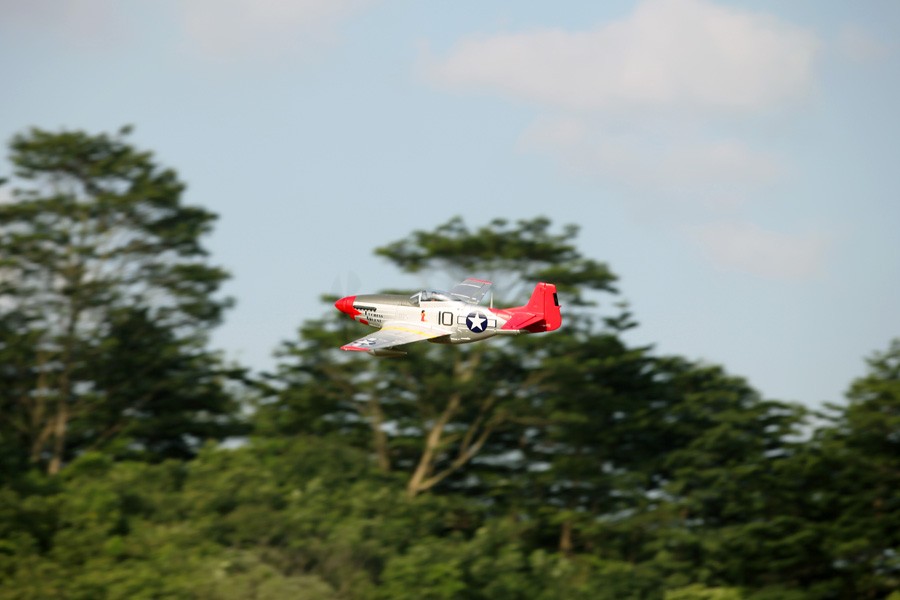 �˾���ũ  [FMS] P-51D V8 RED Tail 1400mm EPO PNP 24