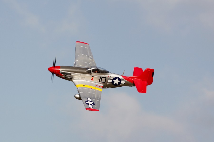 �˾���ũ  [FMS] P-51D V8 RED Tail 1400mm EPO PNP 25