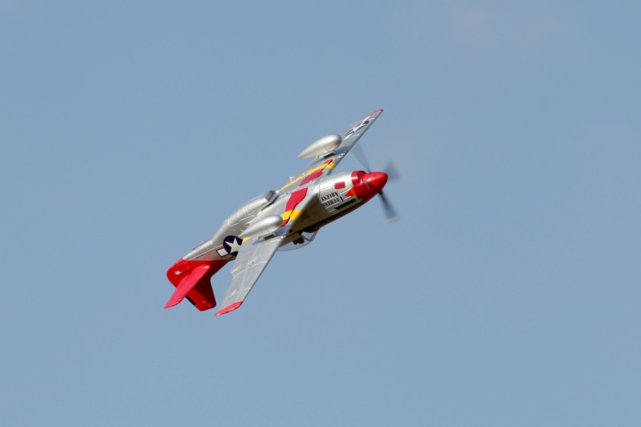 �˾���ũ  [FMS] P-51D V8 RED Tail 1400mm EPO PNP 28