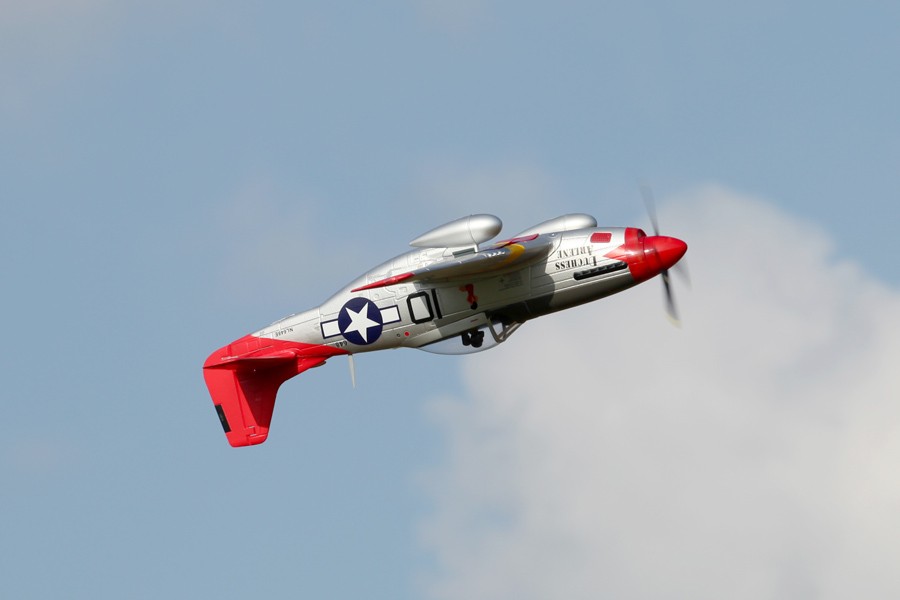 �˾���ũ  [FMS] P-51D V8 RED Tail 1400mm EPO PNP 27