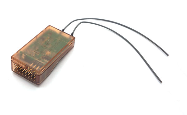 �˾���ũ CT-RSF08SB [CT] RSF08SB Futaba 8ä�� S-FHSS 2.4GHz ȣȯ ���ű� - S.Bus ���� 2