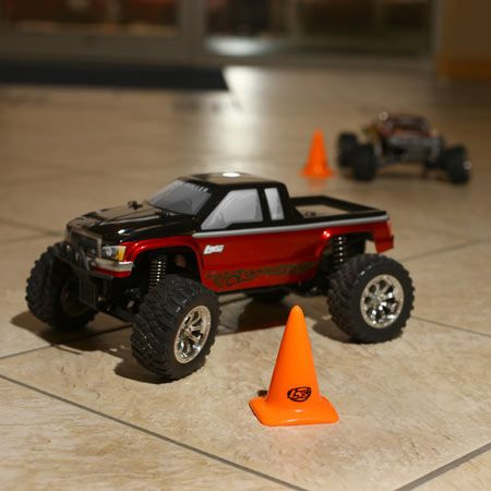 �˾���ũ LOSB1107 [LOSI] Course/Track Cones, Orange 2.75��ġ(7cm) 6�� 1