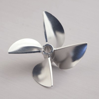 [TFL] Boat Prop 4B 67mm x 6.35mm Metal (6717451)